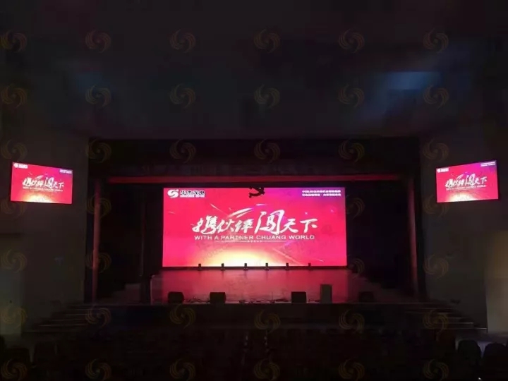 贵州led显示屏哪家好讲解LED显示屏使用注意事项及日常维护
