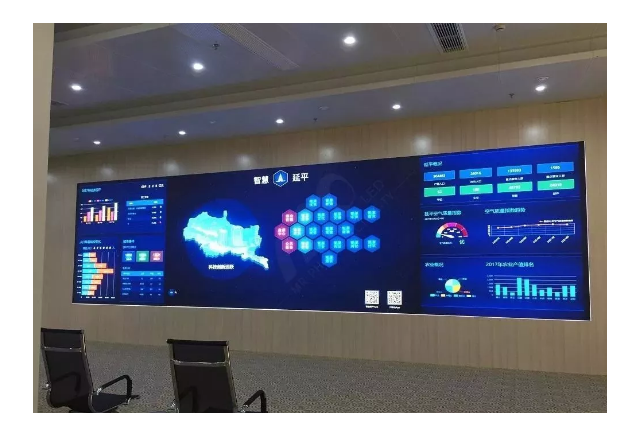 贵阳led显示屏浅谈如何定义LED小间距？
